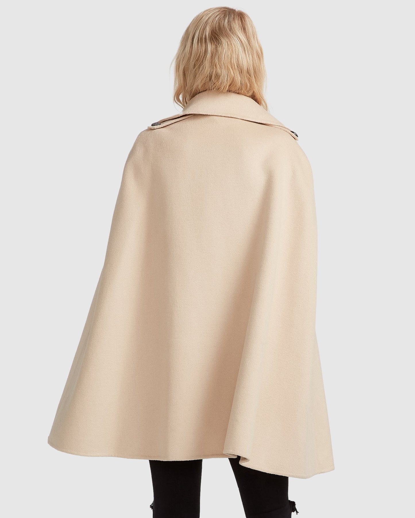 3_On_My_Mind_Pale_Oat_Back.jpg