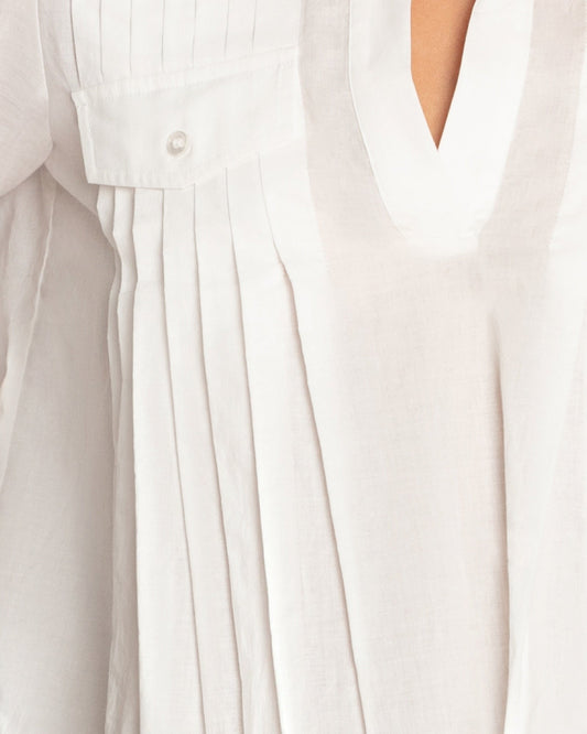 White Catch Feelings Pintuck Shirt with collar with V neckline - alternate view