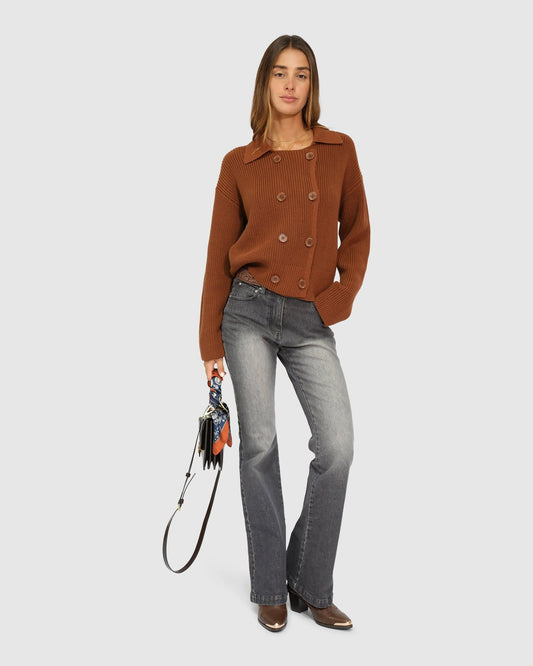 Medium Black Wash Top Score Bootleg Jean with mid to high-rise fit and slim fit through hip and thigh - front view