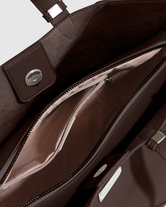 Chocolate Port Classic PU Bag with handle drop: 12cm - alternate view