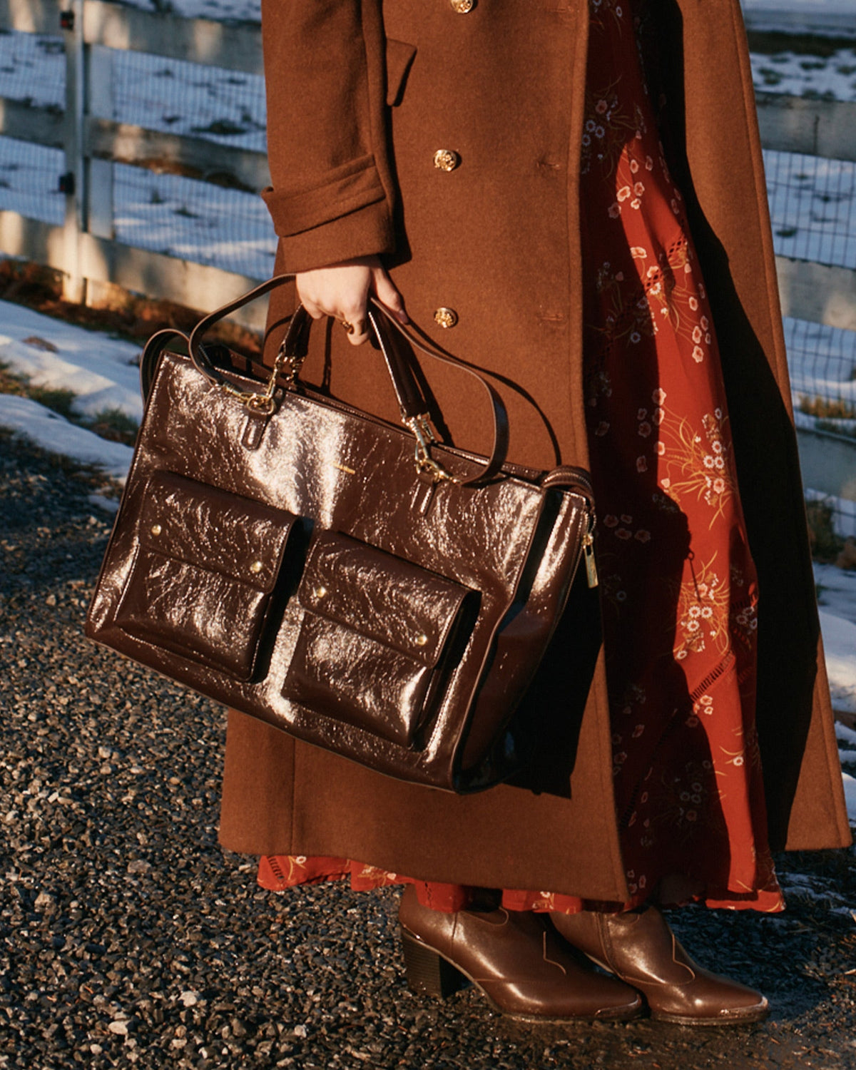 Chocolate Reflections Leather Shoulder Bag with gold hardware and two inner sleeve pockets - front view