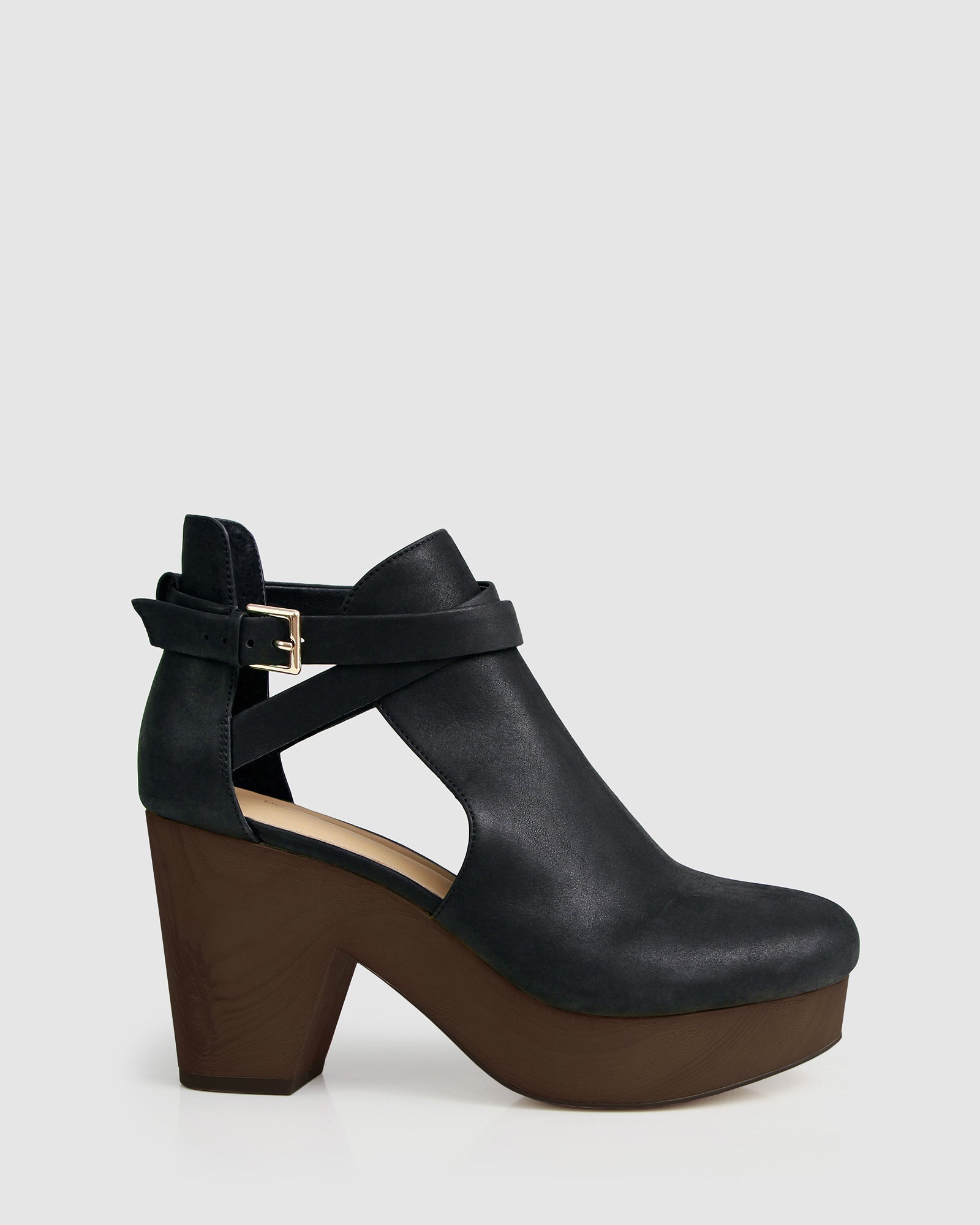 fearless-black-chocolate-leather-wedge-side_20copy_3e305d33-6540-406c-b0e6-965dddefd423.jpg