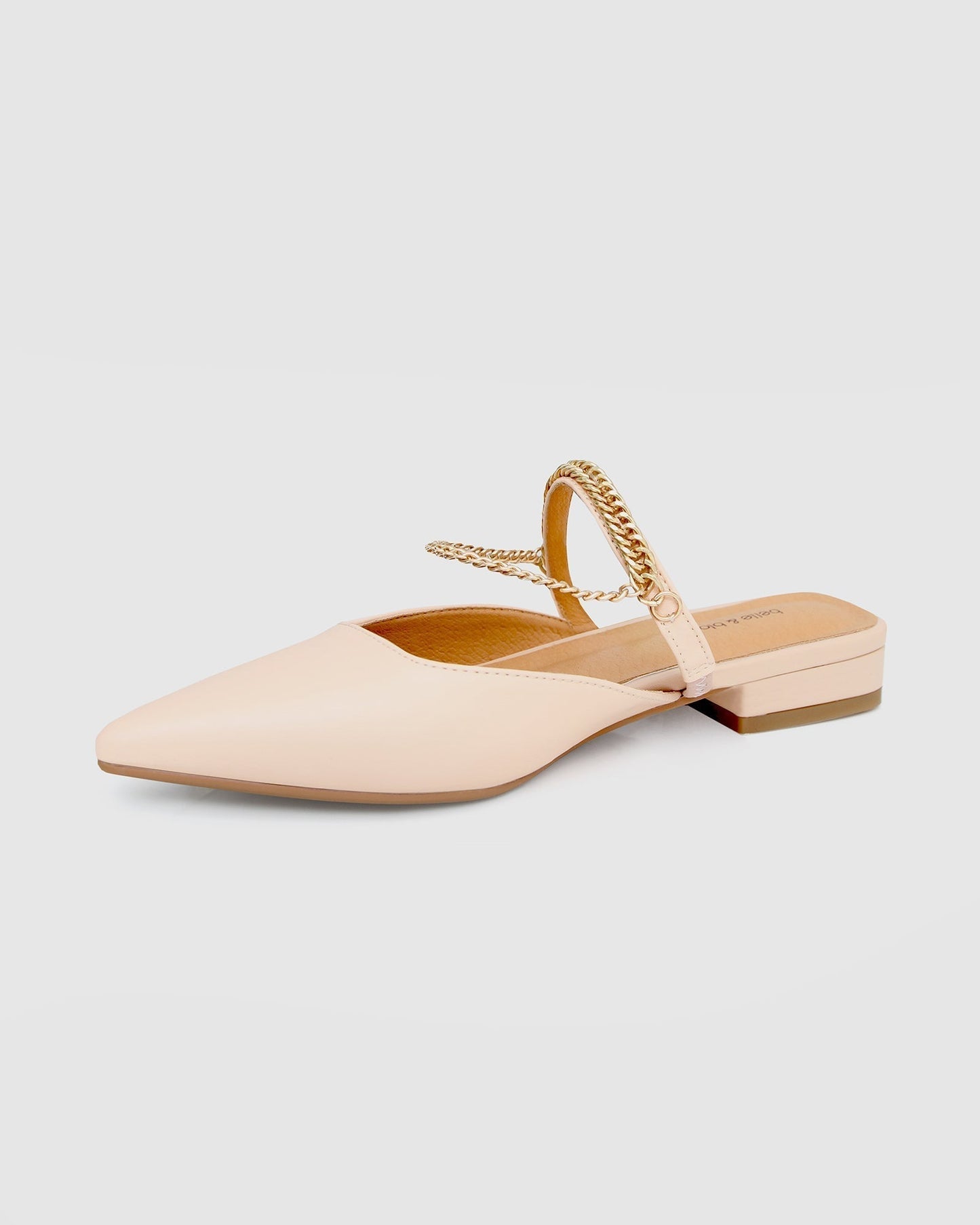on-the-go-nude-leather-chain-flat-inside_4422f103-260a-48e0-851e-8e646f412ec8.jpg
